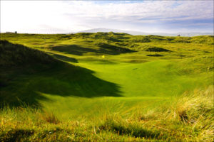 Par 4 13th at Machrihanish Dunes (Click to view full size photo)