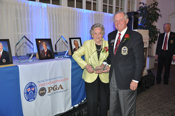 Margaret Todd with then-PNGA President Dr. Jack Lamey during Todd's PNGA Hall of Fame Induction Ceremony in 2011.